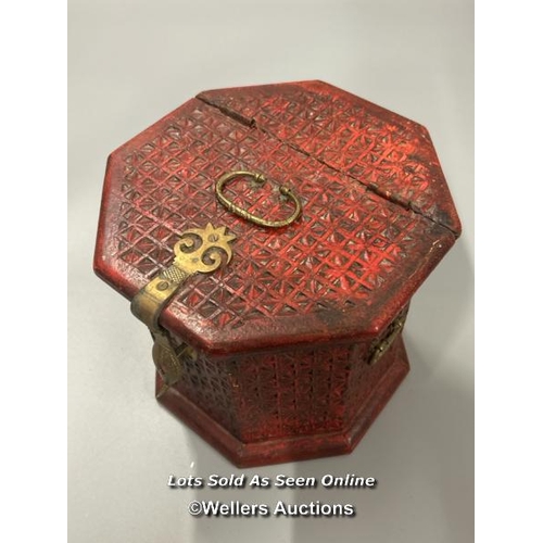 14 - Octagonal Chinese casket with brass fittings, 17cm high / AN4