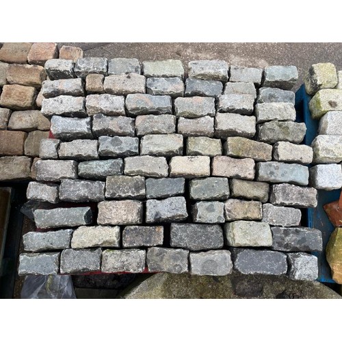 709 - 1 tonne bag of granite setts, approx. 3.5sqm worth in each bag, more available on request