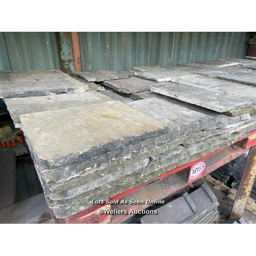 733 - Pallet of stone flags, approx. 7sqm worth, 3/4