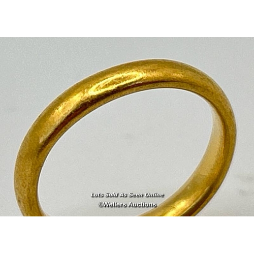 303 - 22ct gold wedding band, court profile, width 3.2mm, ring size M, gross weight 4.54g. Hallmarked 1955... 