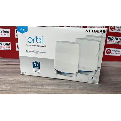 8510 - NETGEAR ROUTER AND SATTELITE RBK753-100EUS WIFI16 ORBI / APPEARS TO BE NEW, OPEN BOX / MINOR BOX DAM... 