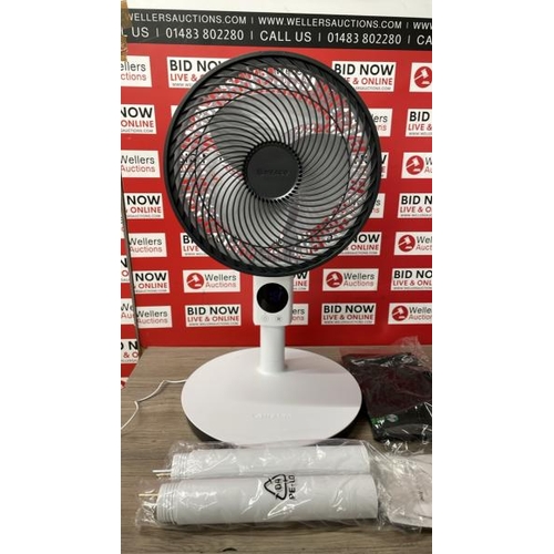 2039 - MEACO SEFTE 10� 3-IN-1 PEDESTAL AIR CIRCULATOR / SIGNS OF USE / F23