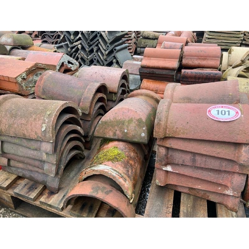 101 - Pallet of approx. x40 half round roof tiles, each approx. 33cm l