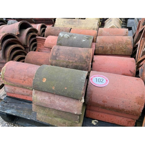 102 - Pallet of approx. x40 half round roof tiles, each approx. 33cm l