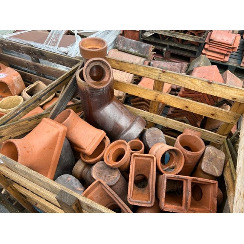 18 - Crate of approx. x20 mixed and terracotta salt glazed pipework, various measurements and styles