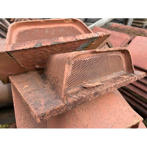 55 - X5 vented roof tiles, measures 33 w 27cm d