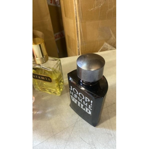 4517 - BAG OF PART USED PERFUMES AND FRAGRANCES INCL. HUGO BOSS, POLO, DAVIDOFF, JOOP! AND LANCOME