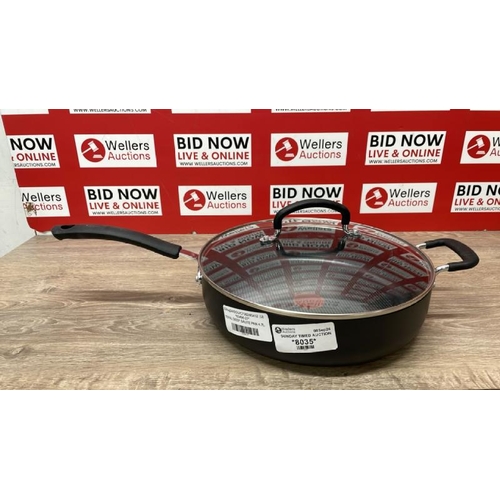 8035 - TEFAL DEEP SAUTE PAN 4.7L / SIGNS OF USE / B3