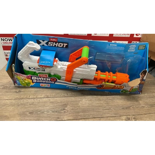 8053 - XSHOT FAST-FILL HYDRO CANNON WATER BLASTER / NEW / INCOMPLETE / B5