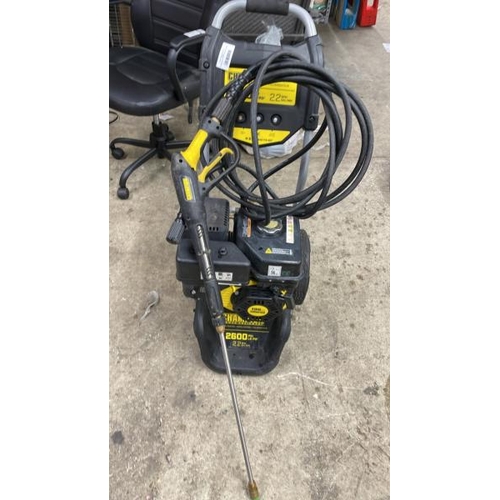 8077 - CHAMPION PETROL 2600 PSI PRESSURE WASHER  / SIGNS OF USE / UNTESTED / P4