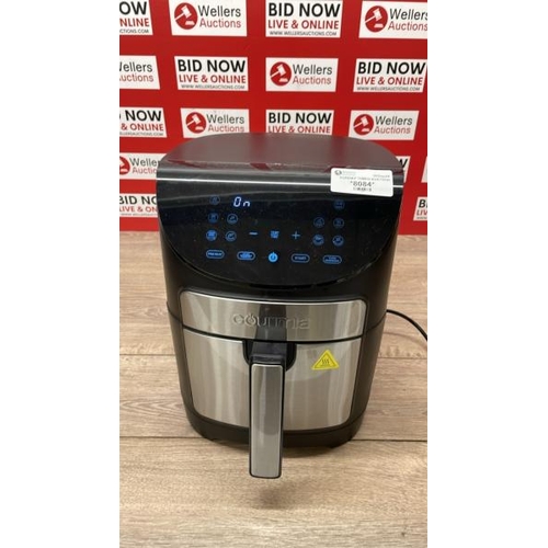 8084 - GOURMIA 6.7L DIGITIAL AIR FRYER / POWERS UP / SIGNS OF USE / B8