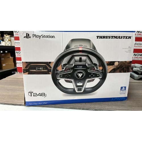 8546 - T-248 THRUSTMASTER GAMING STEERING WHEEL FOR PC, PS4 & PS5 / SOME SIGNS OF USE / NOT FULLY TESTED / ... 