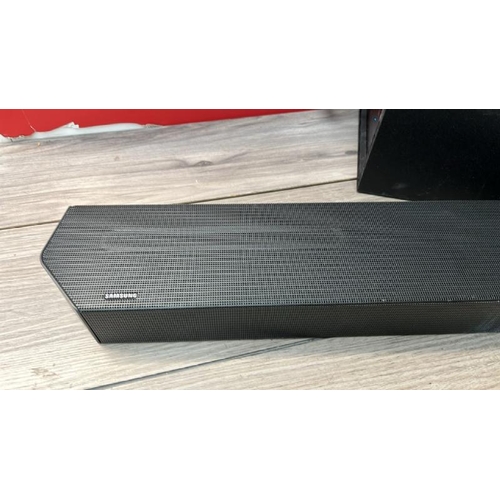 8552 - SAMSUNG HW-Q600C/XU SOUNDBAR / WITH SUB / POWERS UP, CONNECTED TO BLUETOOTH FOR TESTING / WITHOUT BO... 