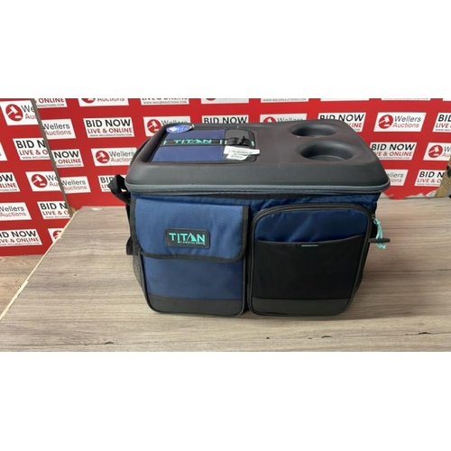 4069 - TITAN 50 CAN COLLAPSIBLE COOLER WITH TABLE TOP / SIGNS OF USE / C40