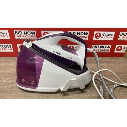 4075 - BOSCH SERIE 6 STEAM GENERATOR IRON - TDS6030GB  / POWERS UP / SIGNS OF USE / C40