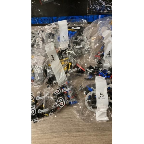 4114 - LEGO TECHNIC YAMAHA BIKE - 42159 / C35