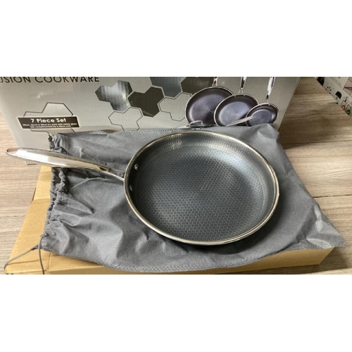 4127 - PRO STEEL FUSION 7 PIECE COOKWARE SET / C36