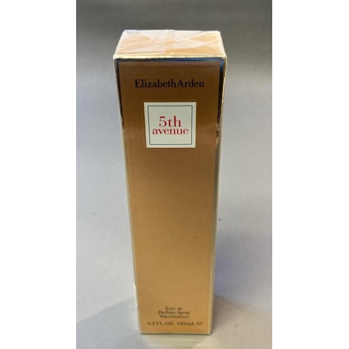 9553 - ELIZABETH ARDEN 5TH AVENUE  EAU DE PARFUM SPRAY 125ML / BRAND NEW