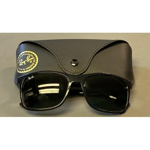 9614 - RAY BAN SUNGLASSES + CASE - PRE OWENED