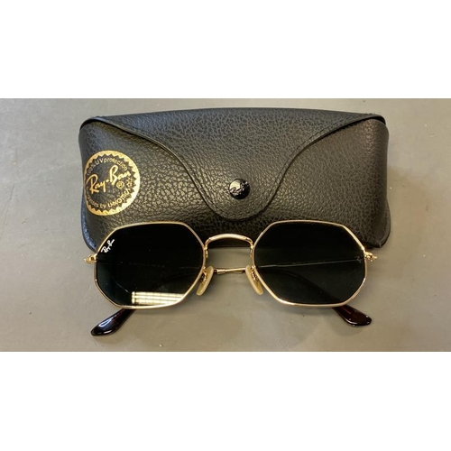 9615 - RAY BAN SUNGLASSES + CASE - PRE OWENED