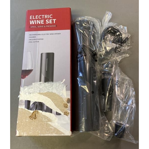 9625 - ELETRIC WINE SET / BRAND NEW