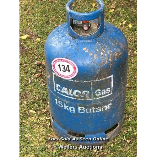 134 - 15kg gas bottle / Please bring equipment and labour to assist with removal of all lots. All lots are... 