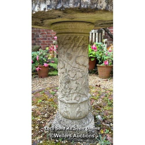 14 - Large reconsttuted stone bird bath, 75cm (h) x 59cm (dia) / Please bring equipment and labour to ass... 