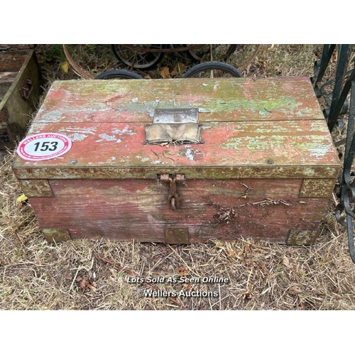 153 - Military chest wih plaque, 26cm (h) x 61cm (w) x 31cm (d) / Please bring equipment and labour to ass... 