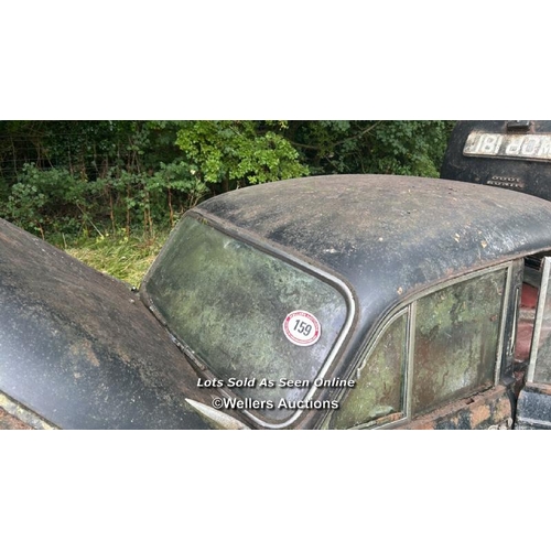 159 - Morris Minor 1000, non-runner, reg: WOR 181, original mileage indicates 15,559, car no. MYAS3 750442... 