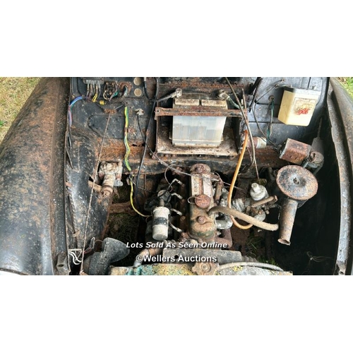 159 - Morris Minor 1000, non-runner, reg: WOR 181, original mileage indicates 15,559, car no. MYAS3 750442... 