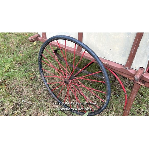 160 - Victorian delivery cart, 126cm (h) x 160cm (l) x 93cm (w) / Please bring equipment and labour to ass... 