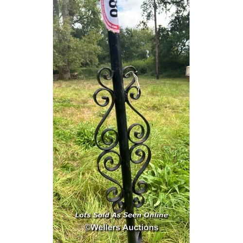 186 - Tall five arm wrought iron candle holder, 138cm (h) / Please bring equipment and labour to assist wi... 