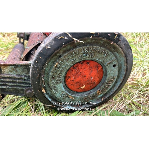 209 - Qualcast pushmower / Please bring equipment and labour to assist with removal of all lots. All lots ... 