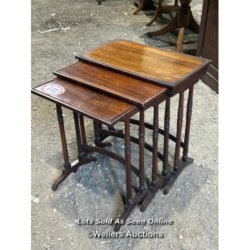 272 - A nest of three Edwardian rosewood side tables, largest 56cm (h) x 51cm (w) x 32cm (d) / Please brin... 