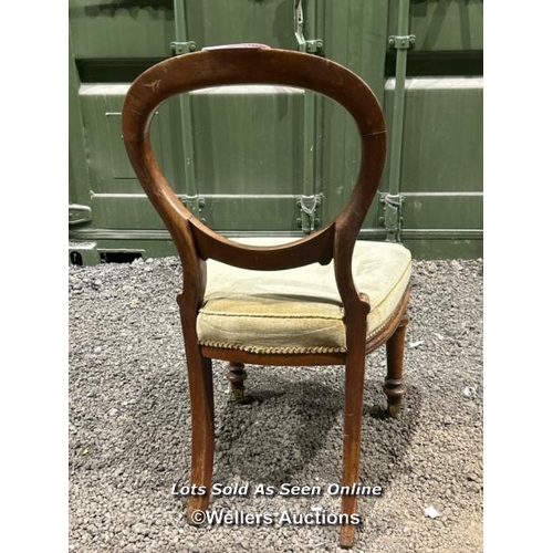 279 - A pair of Victorian bloomback chairs with carved back, upholstered seat on turned legs, 91cm (h) x 5... 