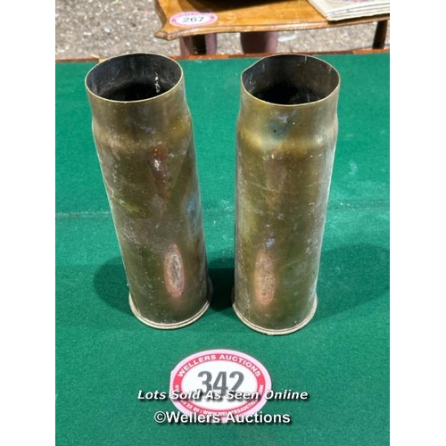 342 - A pair of WWI (dated 1917 & 1918) brass shell casing, each approx. 29.5cm (h) / Please bring equipme... 