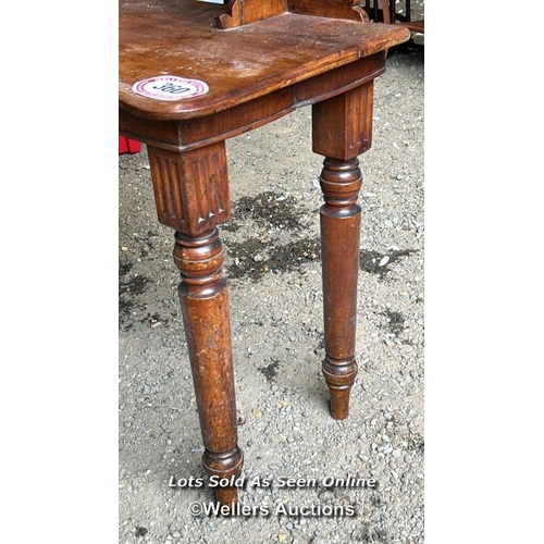 360 - A Victorian mahogany dressing table, 138cm (h) x 90cm (w) x 53cm (d) / Please bring equipment and la... 