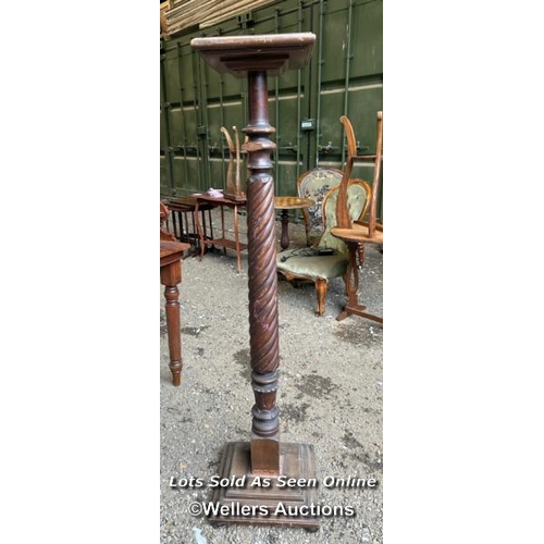 362 - A mahogany torchere with twisted mid-section, 140cm (h) x 35cm sq. at base / Please bring equipment ... 