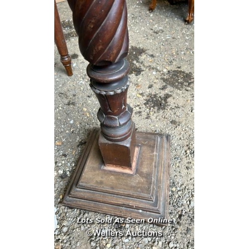 362 - A mahogany torchere with twisted mid-section, 140cm (h) x 35cm sq. at base / Please bring equipment ... 