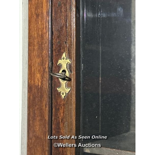 364 - A Georgian mahogany glazed corner cupboard with two internal shelves, 87cm (h) x 70cm (w) x 50cm (d)... 