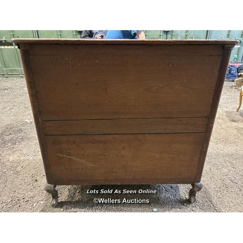 384 - 18th century continental walnut chest of four drawers, 103cm (h) x 105cm (w) x 67cm (d) / Please bri... 