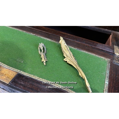 388 - A French rosewood inlaid bonheur de jour, with green felt insert, three drawers and internal storage... 