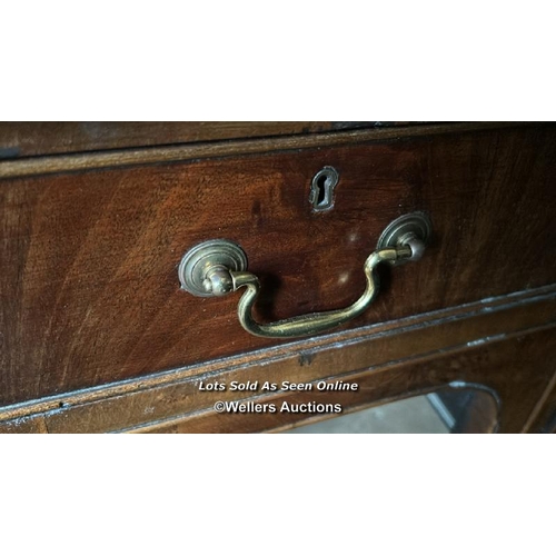 417 - Edwardian dressing table with central drawer flanked by two additional drawers either side, 88cm (h)... 