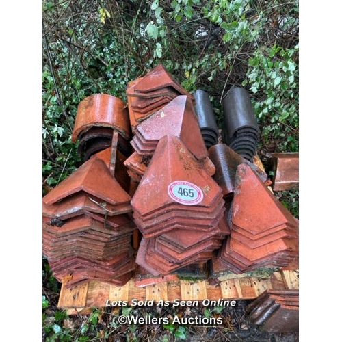 465 - Quantity of approx. x80 valley and x20 ridge tiles, assorted sizes (no lifting equipment on site, bu... 