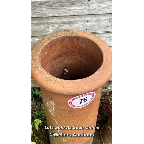 75 - Terracotta chimney pot, 90cm (h) / Please bring equipment and labour to assist with removal of all l... 