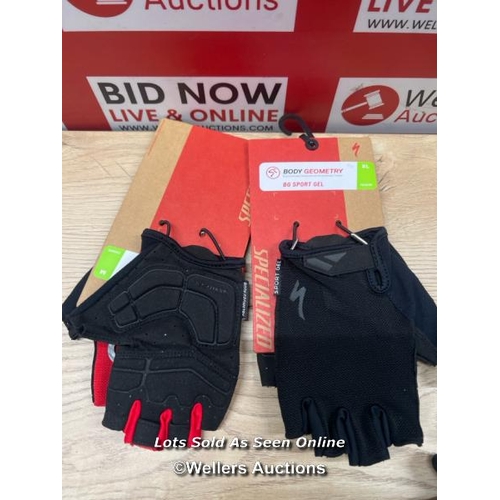 12 - X5 NEW ASSORTED CYCLING GLOVES INCL. SPECIALIZED & ENDURA / T11-T20