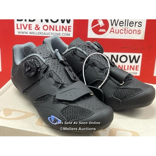 6 - GIRO SAVIX II W WOMENS CYCLING SHOES / UK 4 / APPEARS NEW DAMAGED BOX / SOME MINOR SCRATCHES ON SOLE... 