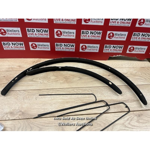 84 - NEW BMC FENDER SET AC01 / SEE IMAGES / T11-T20