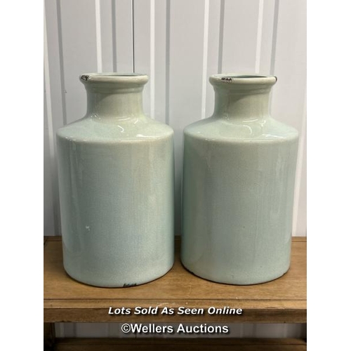 19 - Pair of glazed ceramic pots, 42cm h x 25cm at base / titan storage solutions, orchard business park,... 