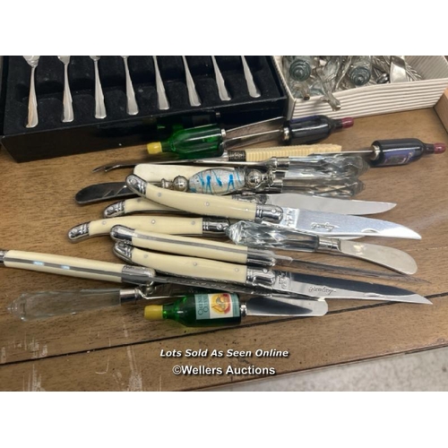 29 - Large quantity of collectable cutlery including Laguiole, Robert Welch and Culinary Concepts London ... 